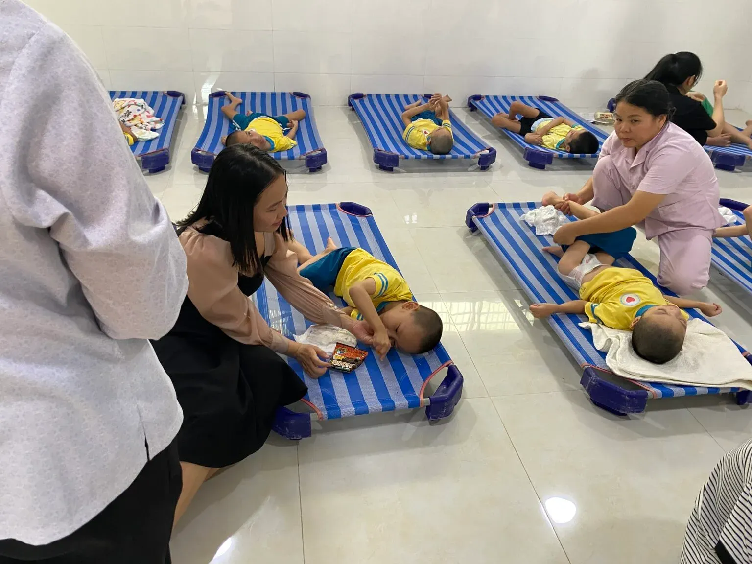 Diều Xanh's Charity Trip to Thien Phuoc Shelter – Spreading Love Everywhere